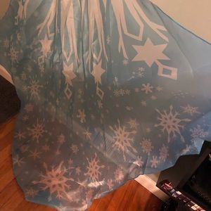 Elsa Snowflake Cape Child or Adult